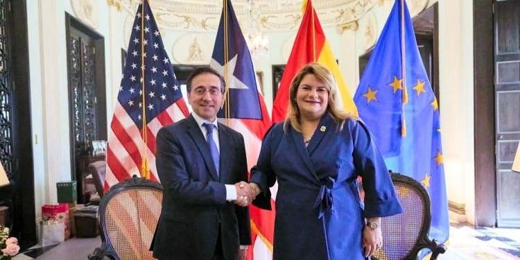 Albares recuerda en Puerto Rico que “la identidad hispana es parte originaria de EEUU desde su fundación”