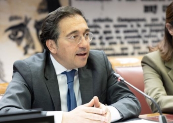 Albares responde a Rutte: “La OTAN no participará en esta guerra porque Oriente Medio no está en su radio de acción”