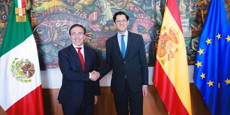 Albares declares the diplomatic crisis over after meeting with Claudia Sheinbaum in Mexico