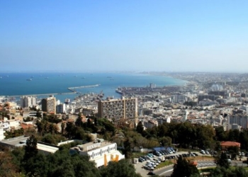 The number two official at the Spanish Consulate in Algiers has been arrested and charged for illicit charges in exchange for visas