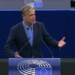 El PSOE pide a Bruselas que se pronuncie sobre la compatibilidad de la “prioridad nacional” con las normas de la UE