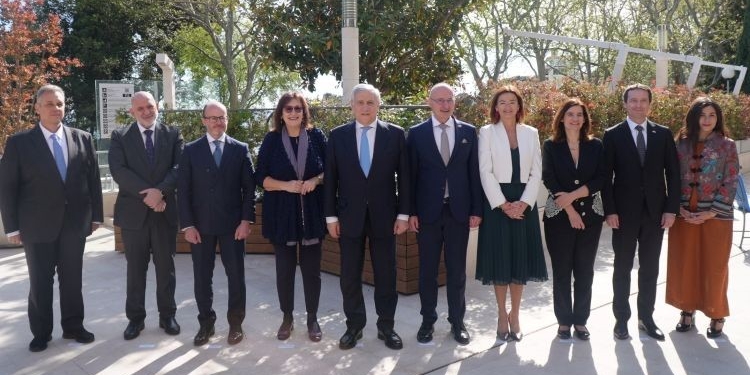 El MED9 reclama el “cese inmediato de las hostilidades” en Oriente Medio, “incluido el Líbano”