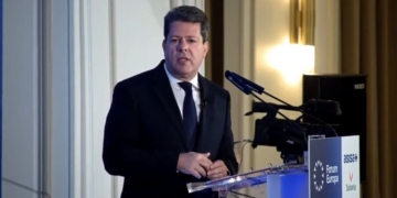 Picardo responde a los “cantamañanas” que el Acuerdo adoptado era “el único posible”