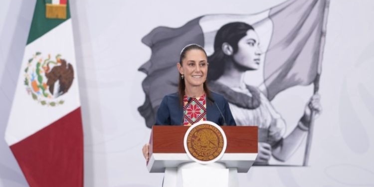 King Felipe VI invites Sheinbaum, through Albares, to attend the Ibero-American Summit in Madrid