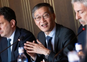 El embajador chino, Yao Jing, reconoce la necesidad de un comercio más equilibrado con España
