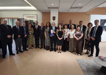 La Embajada de Croacia condecora al Dr. Ángel Ibarra con la Orden de Danica Hrvatska