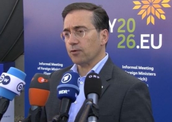 José Manuel Albares durante la reunión de ministros de Asuntos Exteriores en Chipre