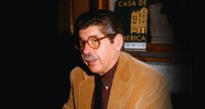 Alfredo Bryce Echenique durante un homenaje en Casa de América