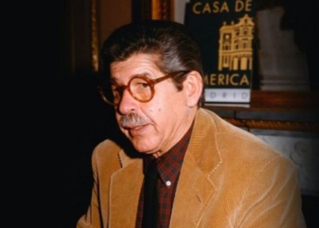 Alfredo Bryce Echenique durante un homenaje en Casa de América