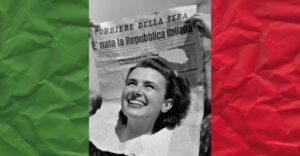 Mujer sonriente sosteniendo un periódico sobre la República Italiana