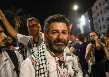 España exige a Israel que presente pruebas contra Saif Abukeshek o lo libere “de inmediato”