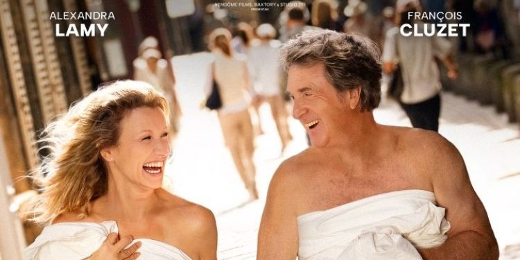 Cartel de la comedia francesa El placer es mío con los protagonistas sonriendo