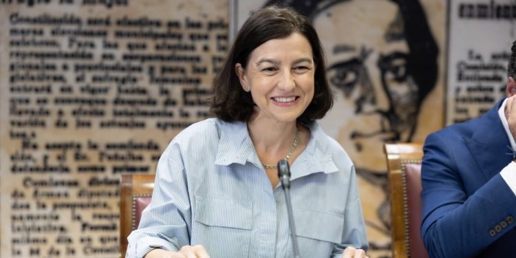 Eva Granados durante su intervención en el Senado sobre irregularidades contables