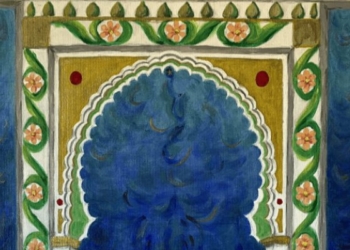 Decoración de hornacina con motivos florales y colores vibrantes