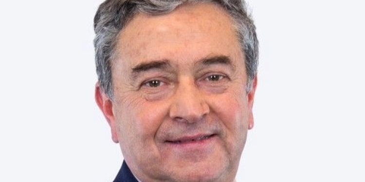 Retrato de Juan Antonio Coloma Correa, embajador de Chile en España.