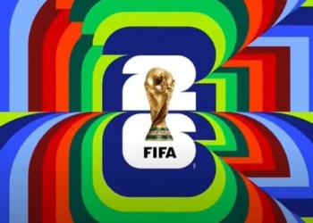 Logo del Mundial de Fútbol 2026 con colores vibrantes y trofeo