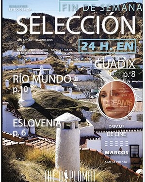 Portada de la revista Selección Fin de Semana con imágenes de Guadix y Eslovenia.