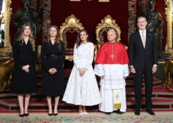 El Rey Felipe VI y su familia reciben al Papa León XIV en Madrid
