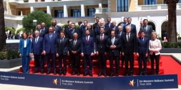 Pedro Sánchez y líderes europeos en la cumbre de los Balcanes Occidentales en Tivat