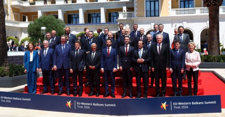 Pedro Sánchez y líderes europeos en la cumbre de los Balcanes Occidentales en Tivat