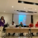 Participantes en una tertulia sobre el Mundial de Fútbol 2026 en Madrid.