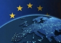 Mapa de Europa con estrellas de la Unión Europea y conexiones digitales