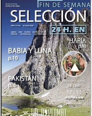 Portada de la revista Selección con montañas y contenido destacado