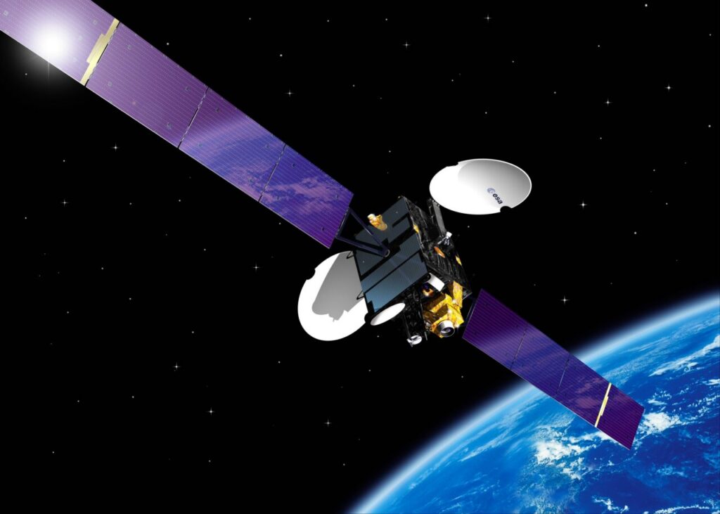 Satélite Artemis de la ESA orbitando la Tierra en el espacio