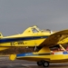 Avión amarillo de extinción de incendios en Europa