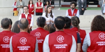 A START team of 44 volunteer professionals departs Madrid to help in Venezuela