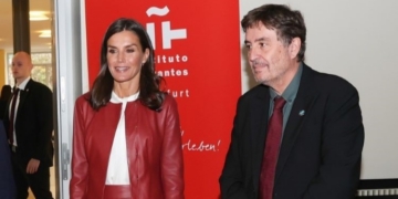 La Reina Letizia en la inauguración de la reunión del Instituto Cervantes en Jerez.