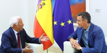 António Costa conveys “the EU’s full solidarity with the people of Ceuta” to Pedro Sánchez